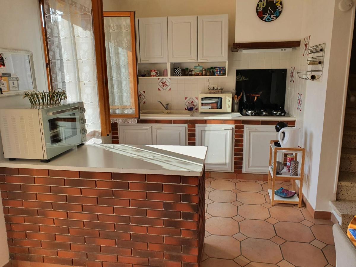 Maison Dans Un Village Calme Carla-de-Roquefort Esterno foto