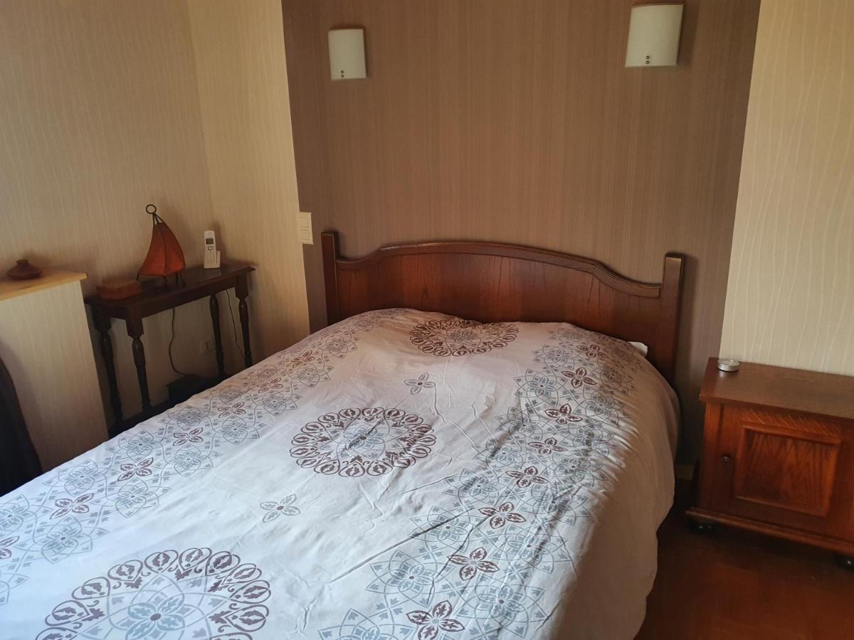 Maison Dans Un Village Calme Carla-de-Roquefort Esterno foto