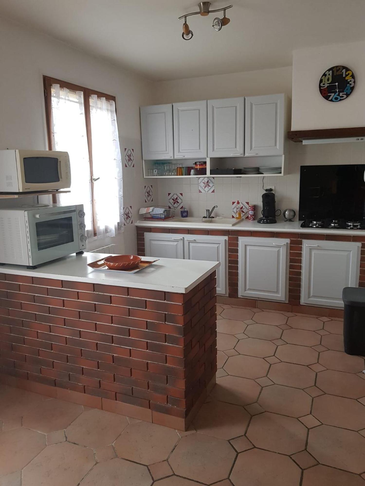 Maison Dans Un Village Calme Carla-de-Roquefort Esterno foto